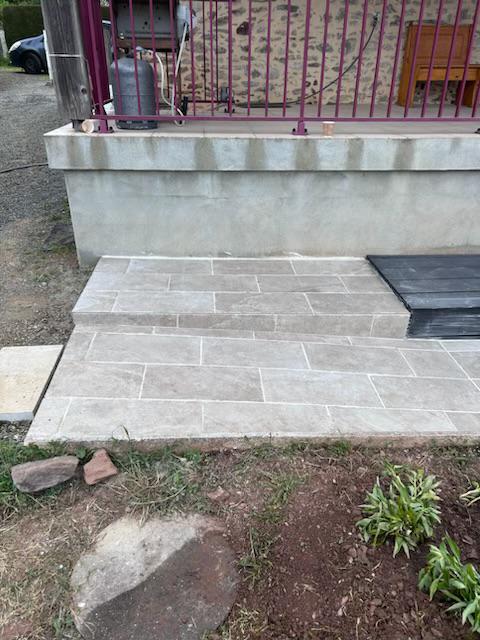 Réalisation : terrasse en pierre naturelle à Vergt - photo 2